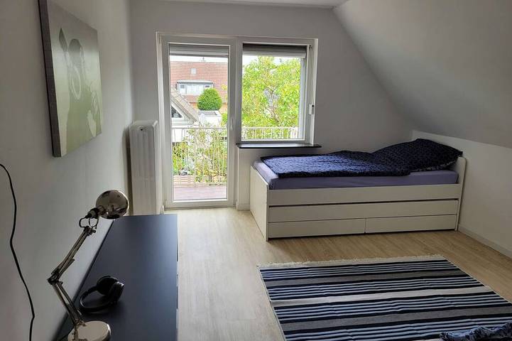 Ferienhaus für 10 Personen, mit Balkon und Garten sowie Sauna in Kiel - 3