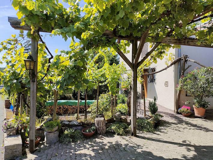 Ferienwohnung für 4 Personen, mit Balkon und Balkon/Terrasse sowie Terrasse in Fränkisches Weinland - 3