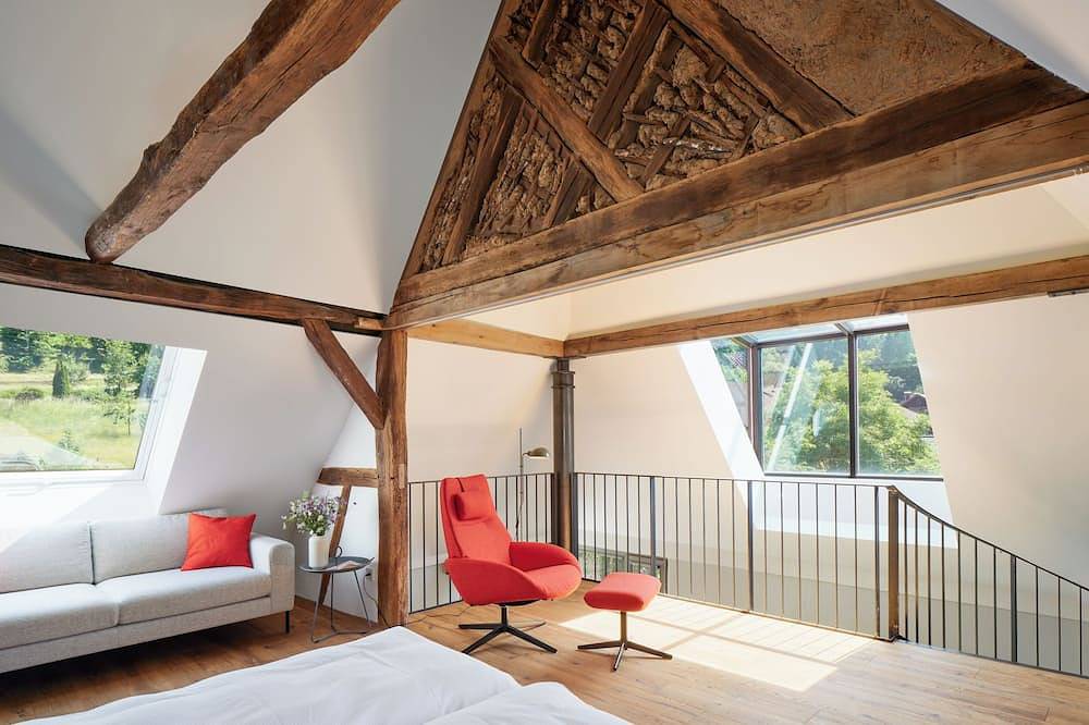 Saniertes Fachwerkhaus, Haus Nothweiler, alte Scheune, traditionell und modern in Nothweiler, Landkreis Südwestpfalz