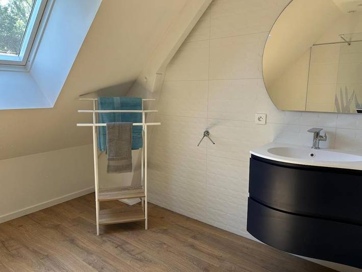 Location de vacances pour 7 personnes, avec piscine et terrasse à Crézancy-en-Sancerre - 4