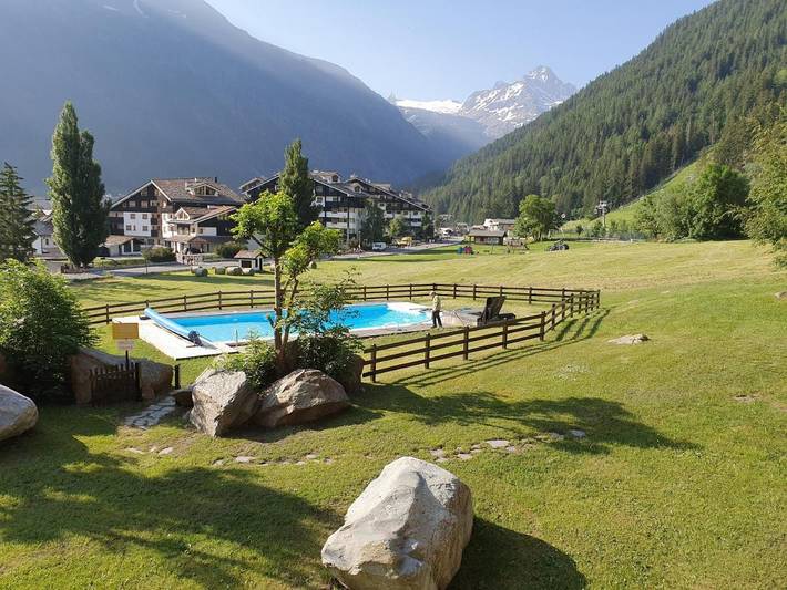 Apartamento para 2 personas, con Piscina y Vistas en La Thuile