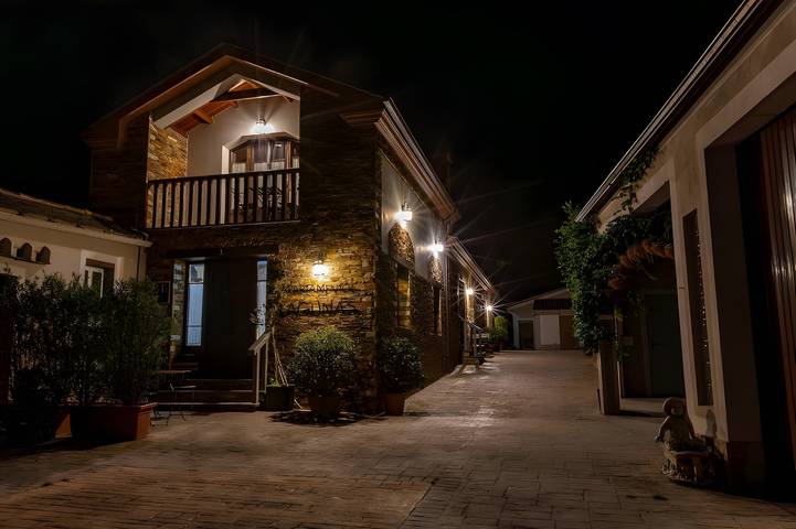 Apartment 'Apartamento 2' with Mountain View, Shared Terrace and Wi-Fi in Castropol, Costa Verde (Spanien)