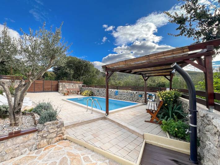 Ferienhaus für 4 Personen, mit Garten und Terrasse in Obrovac - 2