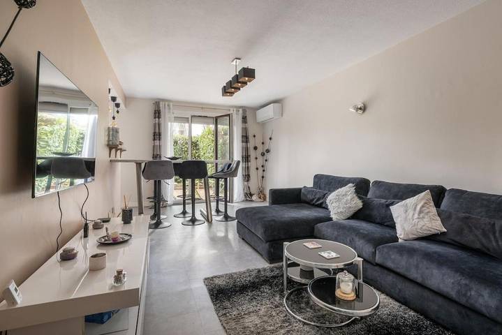 Gîte pour 4 personnes, avec terrasse, animaux acceptés à Le Pont-de-Claix