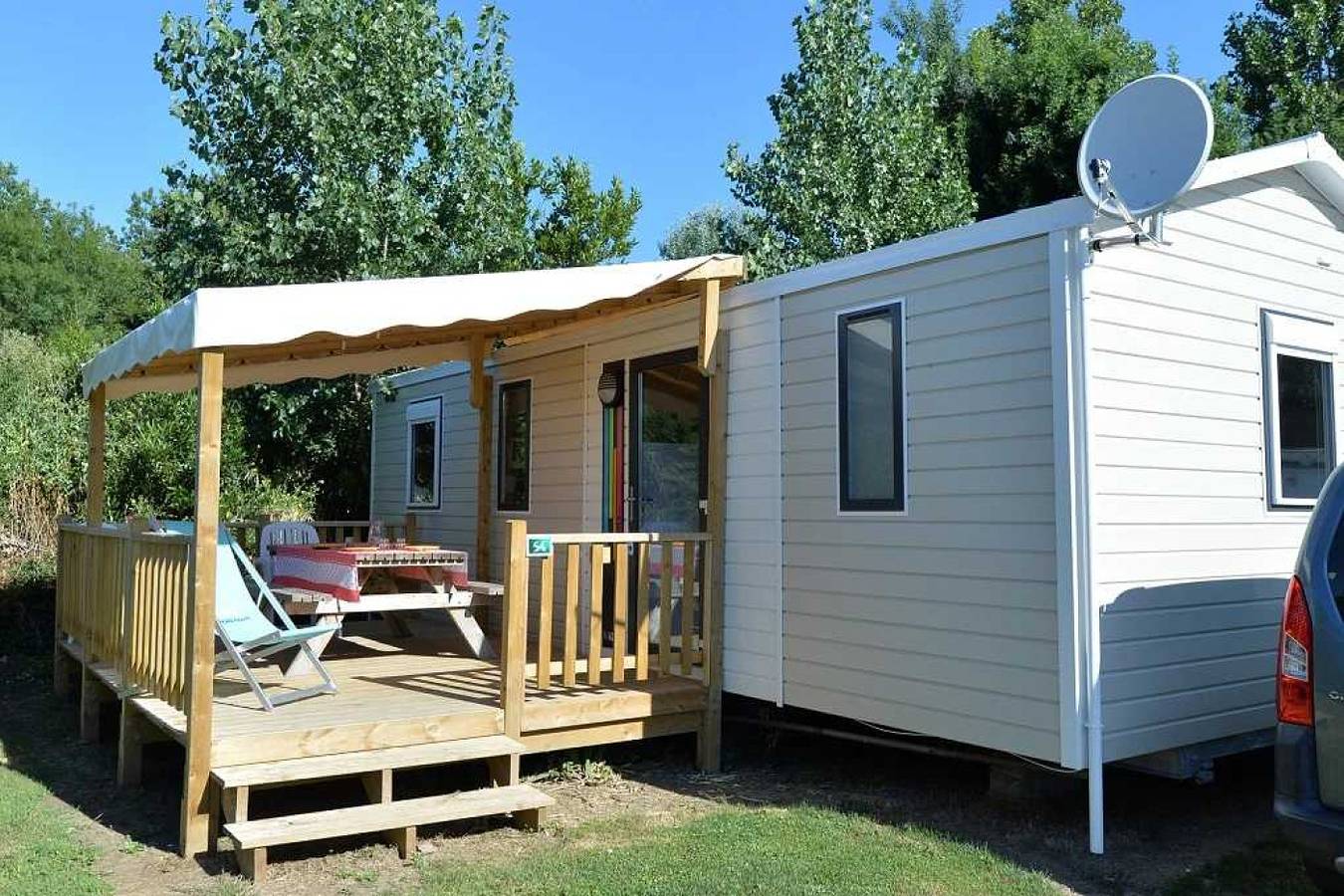Camping pour 8 Personnes dans Saint-Jean-de-Monts, Vendée
