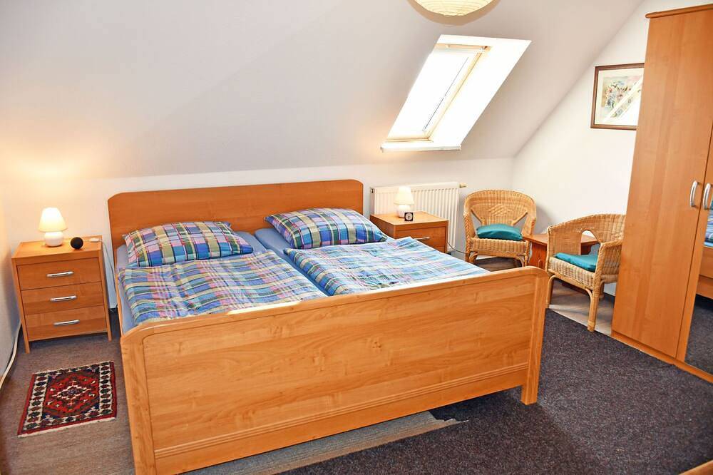 Ganze Wohnung, Ferienwohnung an den Vilmnitzer Wiesen in Vilmnitz, Putbus