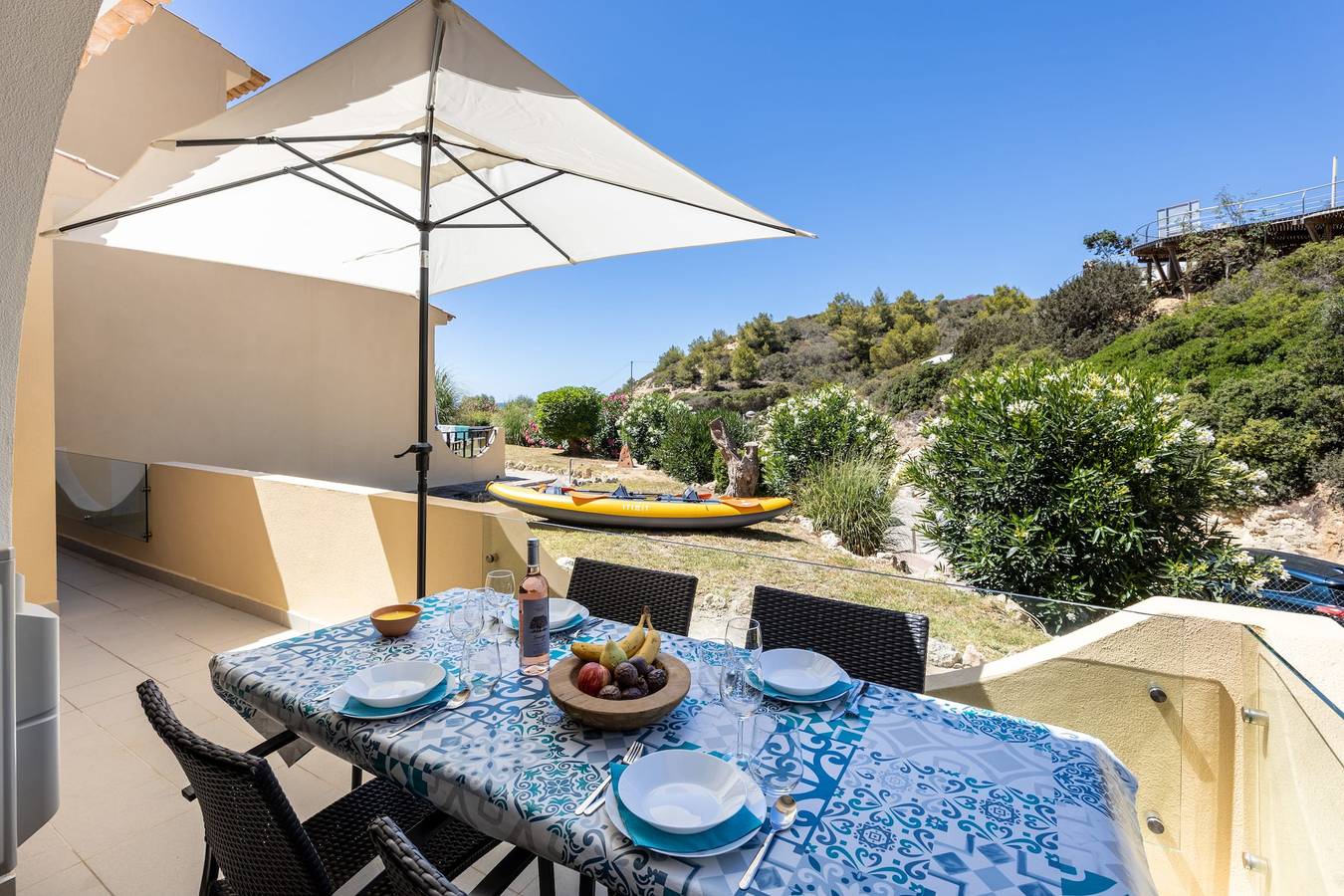 Apartamento inteiro, Apartamento de férias para 4 pessoas com varanda in Carvoeiro, Lagoa