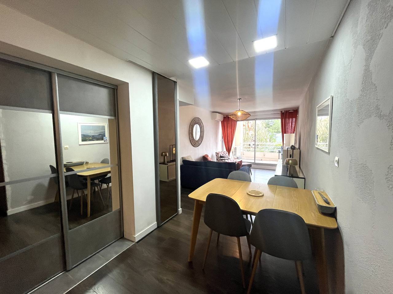 Appartement entier, Appartement moderne avec terrasse à Sète in Sète, Côte d'Améthyste