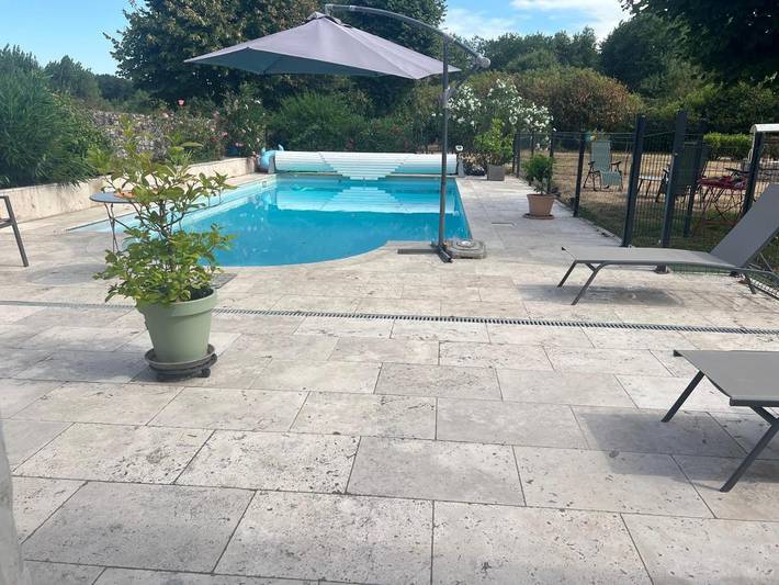 Appartement de vacances, avec Terrasse et Jardin ainsi que Piscine et Vue