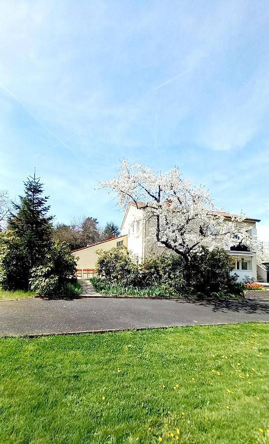 Gîte Gournier's Sweet Home in Bas-en-Basset, Haute-Loire