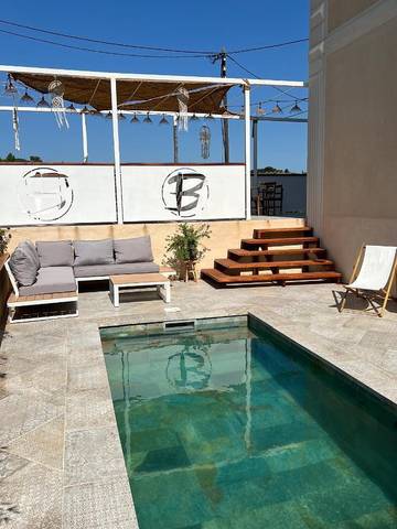 Cottage pour 2 personnes, avec piscine ainsi que terrasse et jardin, animaux acceptés à Saint-Jean-de-Barrou
