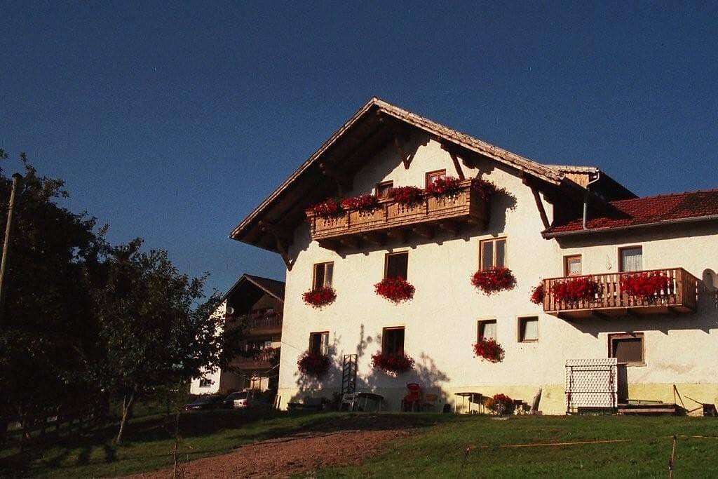 Donauleiten Höhe - Ferienwohnung Hofleben in Untergriesbach, Passauer Land