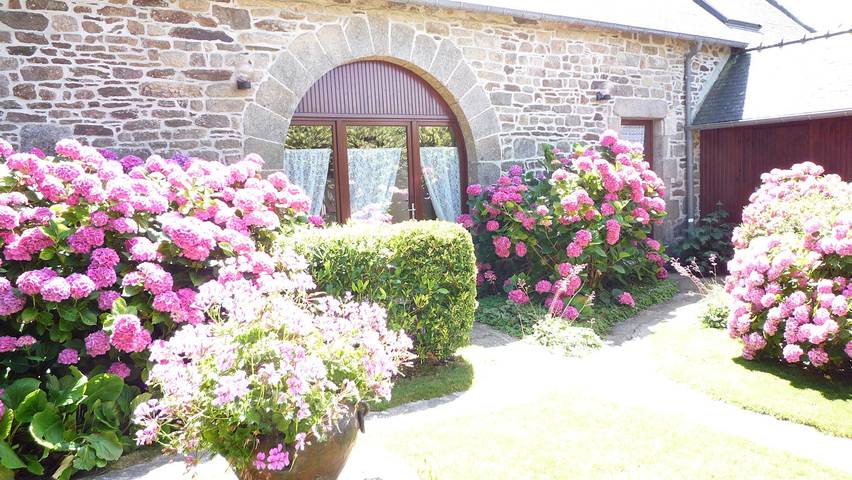 Gîte pour 4 personnes, avec jardin