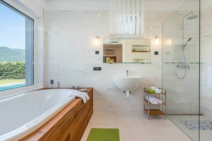 Villa für 10 Personen, mit Garten in Rijeka - 3