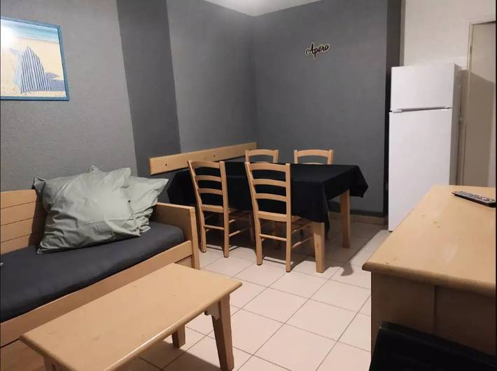 Gîte pour 6 personnes, avec piscine et terrasse à Ondres - 2