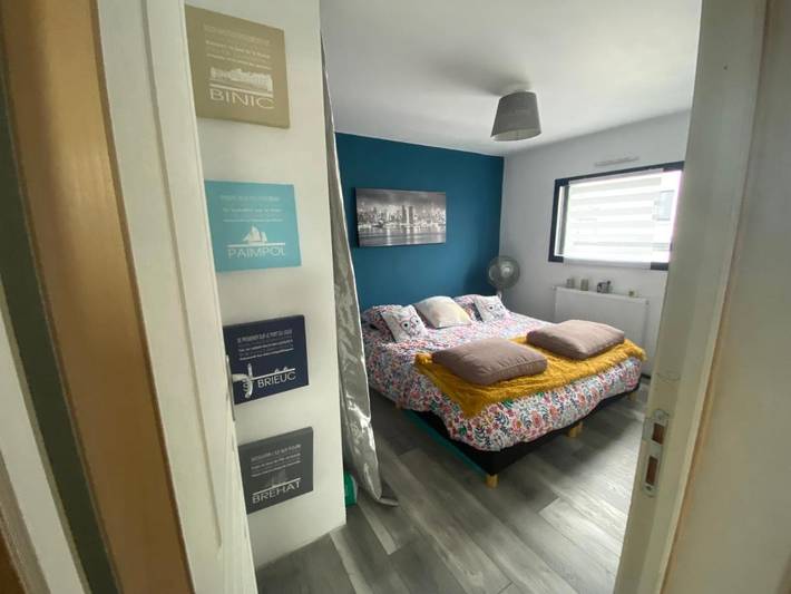 Gîte pour 2 personnes, avec jardin et vue à Langueux
