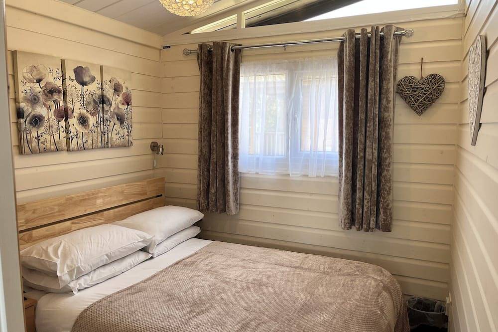 Alberta Lodge, Cedar Springs, Heacham. Just a few minutes walk to the beach. in Heacham, Norfolk Coast