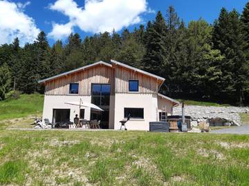 Maison de campagne pour 8 personnes, avec jardin et jacuzzi à Liézey