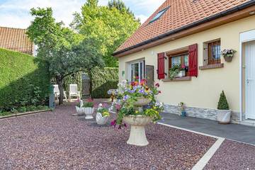 Gîte pour 5 personnes, avec jardin et terrasse à Fiennes (homonymie)