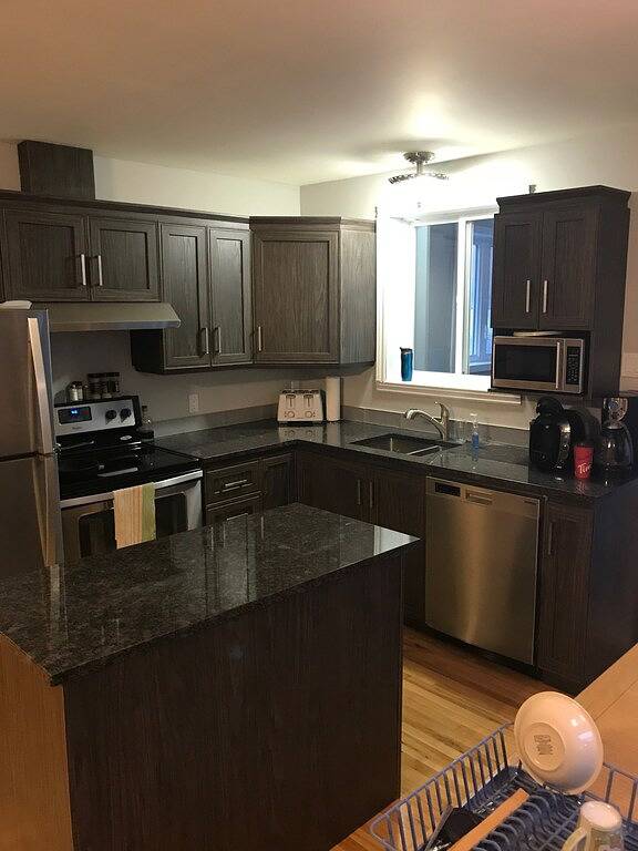 Chalet am Wasser in einem schönen Dorf in Mont Édouard