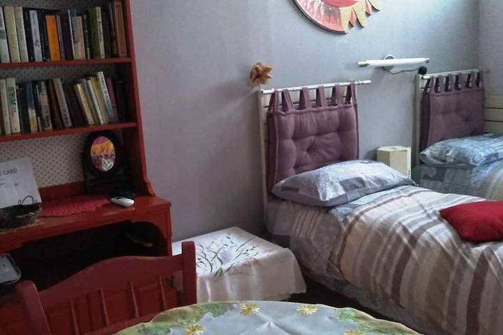 Nice one bedroom apartment with kitchenette and toilet, five beds in Fiumicino, Rome Province