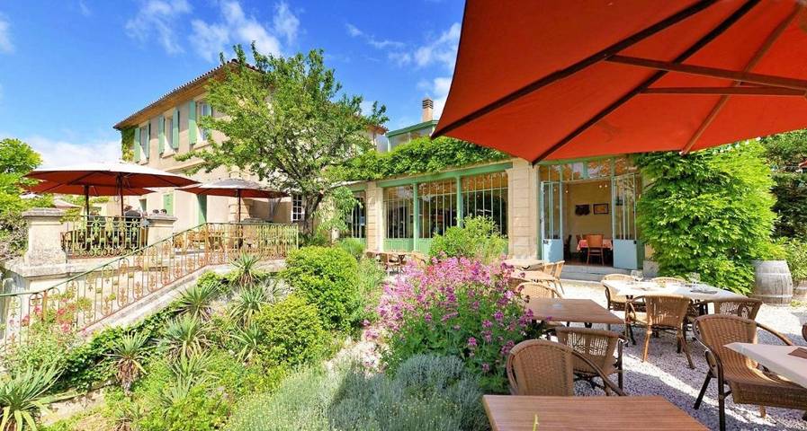 Hôtel pour 2 personnes, avec Terrasse ainsi que Jardin et Piscine à Lauret