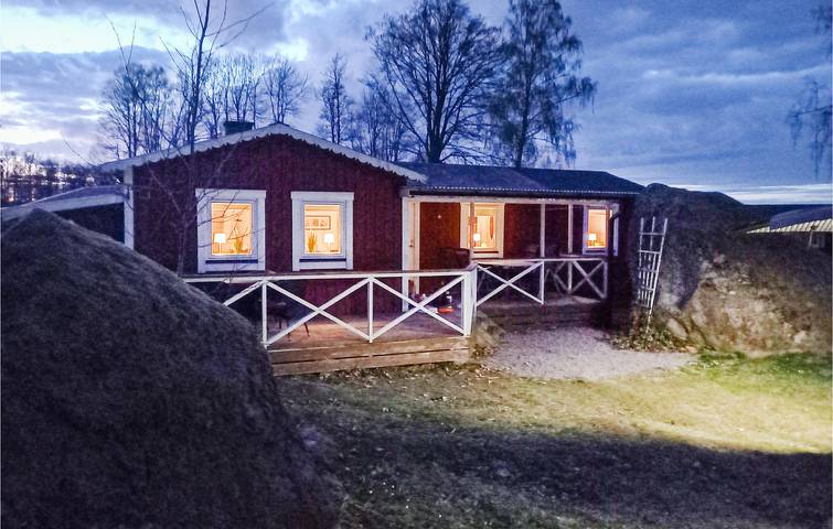 Ferienhaus für 4 Personen, mit Terrasse und Seeblick in Smaland - 2