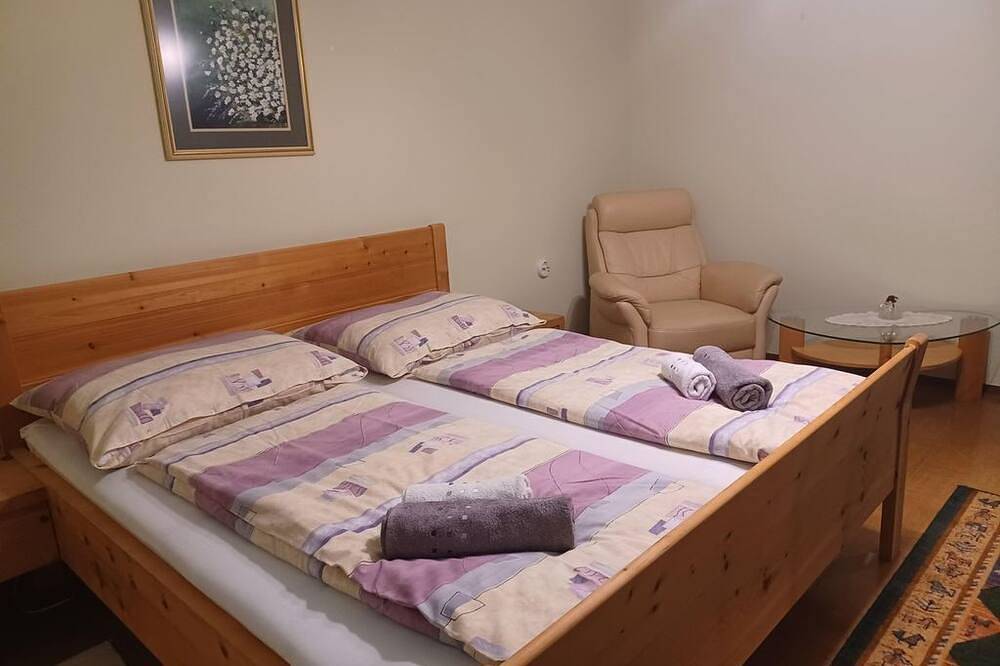 Appartement Obergeschoss - Ferienhaus Renate in Südoststeiermark, Straden