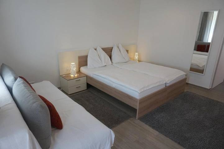 Ferienwohnung für 2 Personen, mit Terrasse und Garten in Leoben