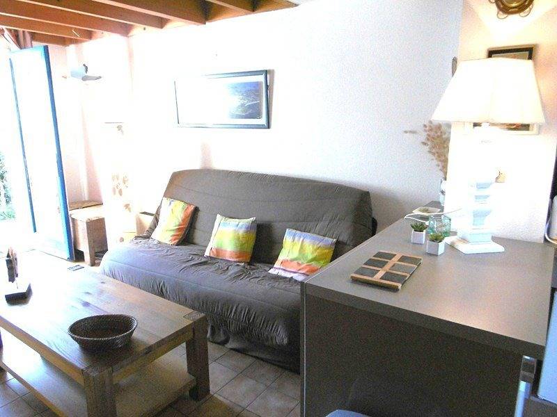 Entire holiday apartment, Maisonette 3 rooms 4 to 6 people near the beach in Sarzeau, Côte des Mégalithes