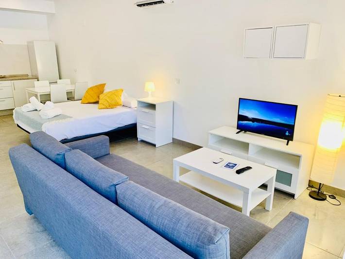 Apartamento para 4 personas, con jardín en Vista Alegre