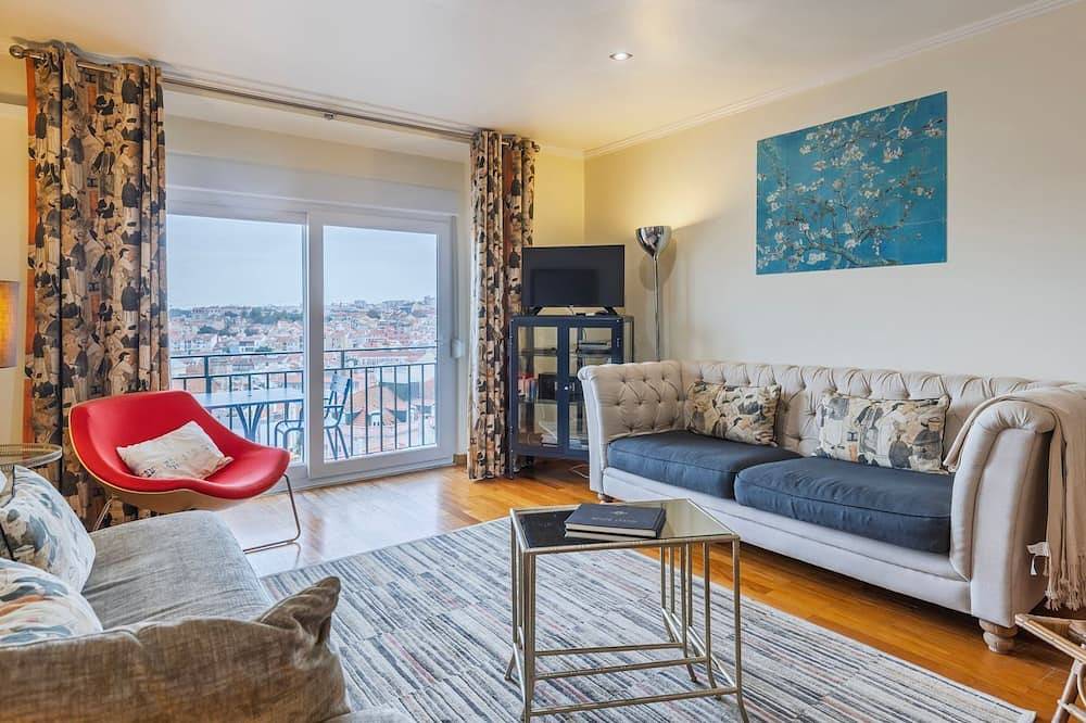 Holiday apartment in Lisbon from £241 per night