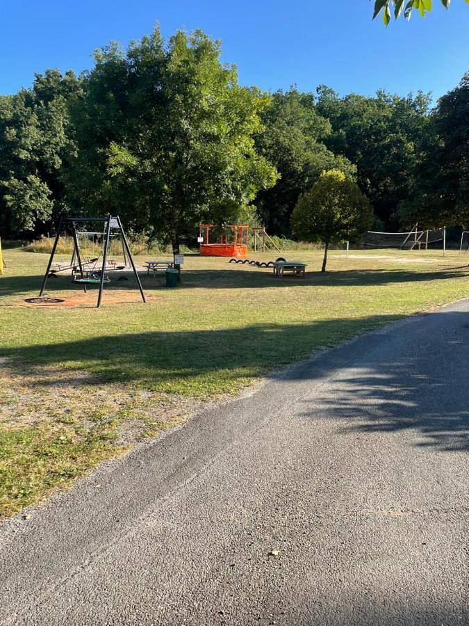 Gîte pour 6 personnes, avec jardin ainsi que vue et piscine à Mauroux - 3