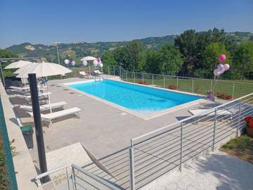 Casa Vacanza per 13 Persone in Montefalcone Appennino, Provincia di Fermo, Foto 1