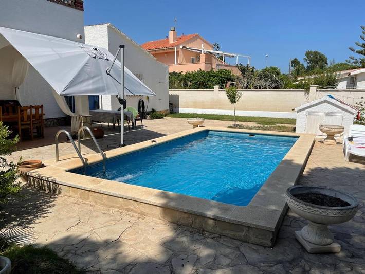 Location de vacances pour 6 personnes, avec jardin ainsi que vue et piscine, animaux acceptés dans l'Eucaliptus - 3