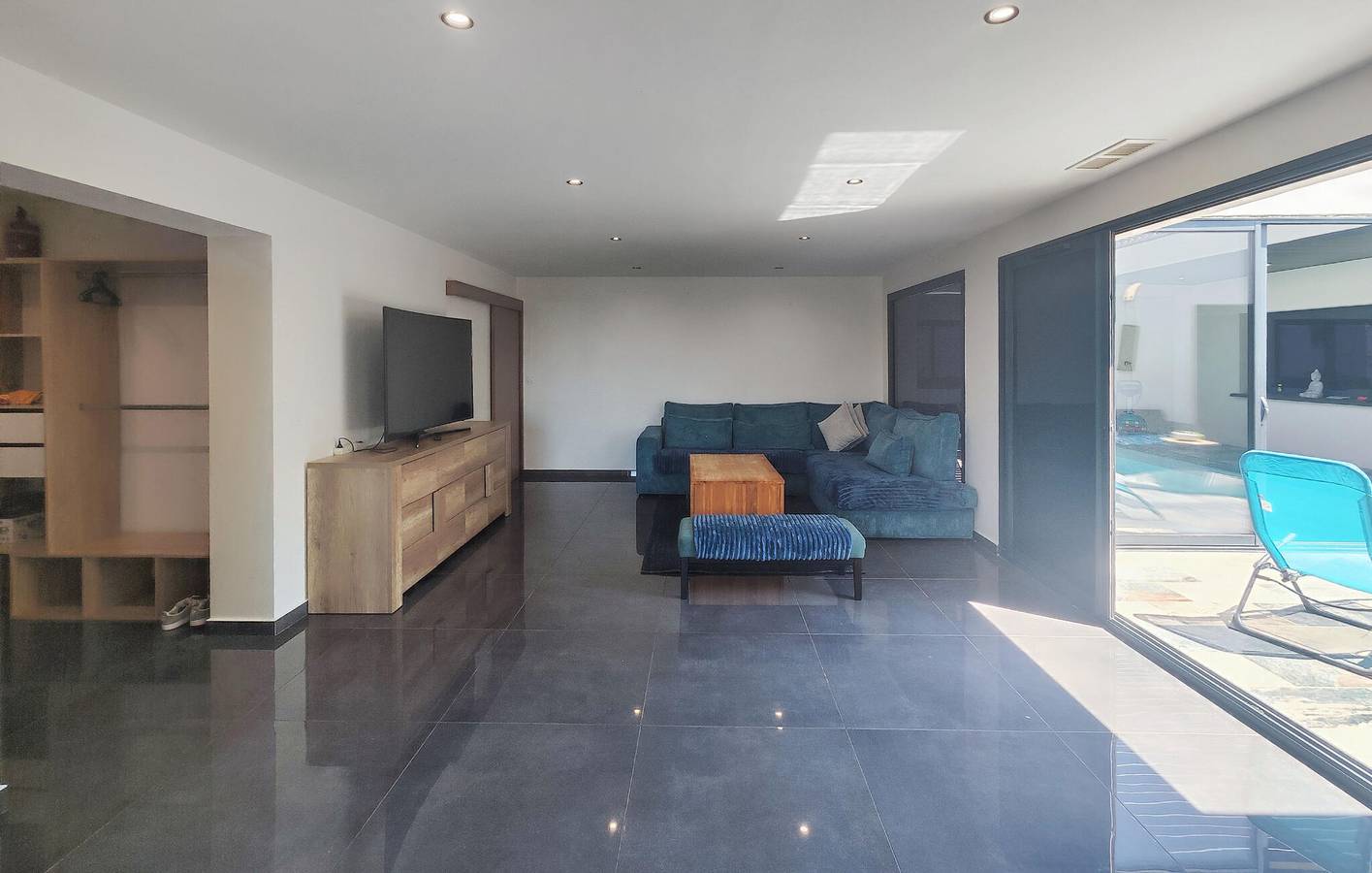 Appartement moderne avec piscine, climatisation et terrasse près de Nissan-lez-Enserune in Nissan-lez-Enserune, Côte méditerranéenne (France)