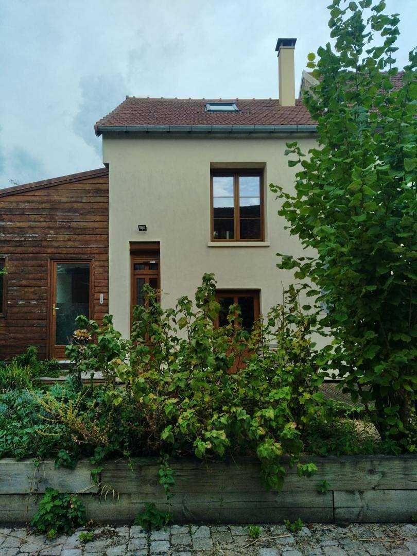 L'antre deux terres in Villers-Saint-Paul, Oise