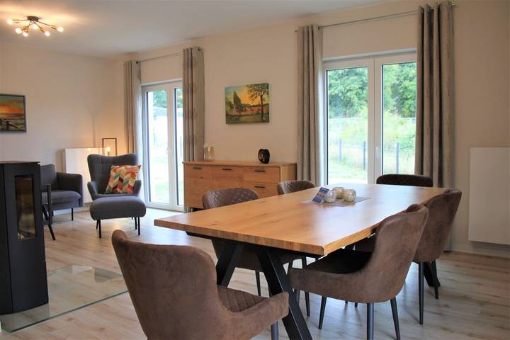 Ferienhaus für 6 Personen, mit Terrasse und Garten in Oertzenhof - 2