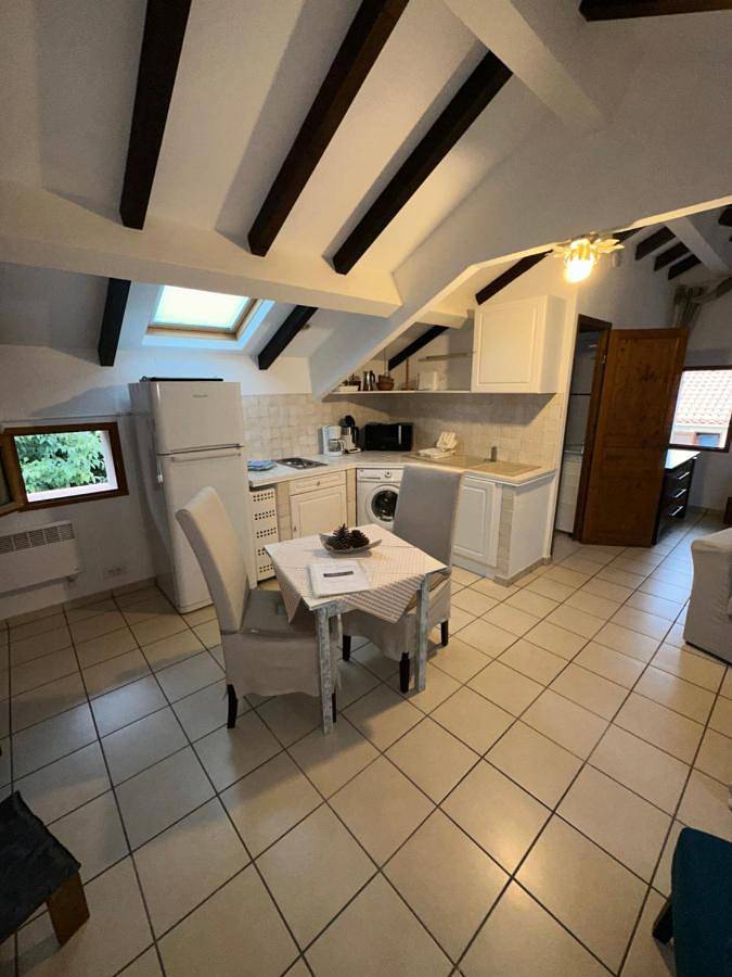 Gîte pour 2 personnes, avec vue à Sainte-Lucie-de-Tallano