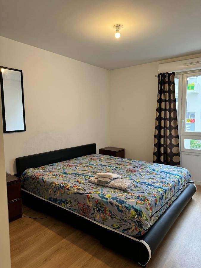 Gîte pour 4 personnes, avec terrasse à Limeil-Brévannes