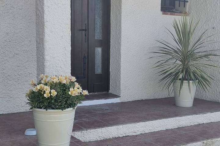 Casa de vacaciones para 8 personas, con jardín, Se admiten mascotas - 1