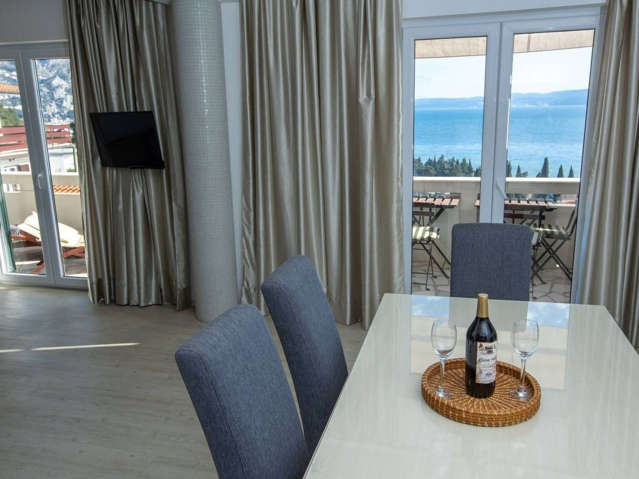 Appartamento vacanze a Duće a partire da 114€ a notte