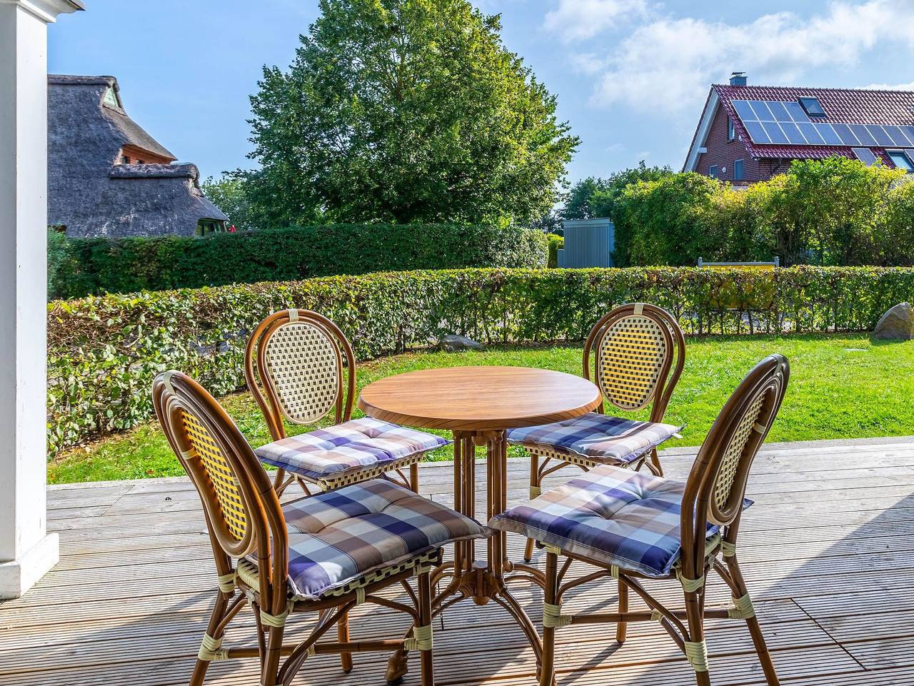 Ganze Ferienwohnung, Meerblick Wohnung 2 in Redewisch, Boltenhagen
