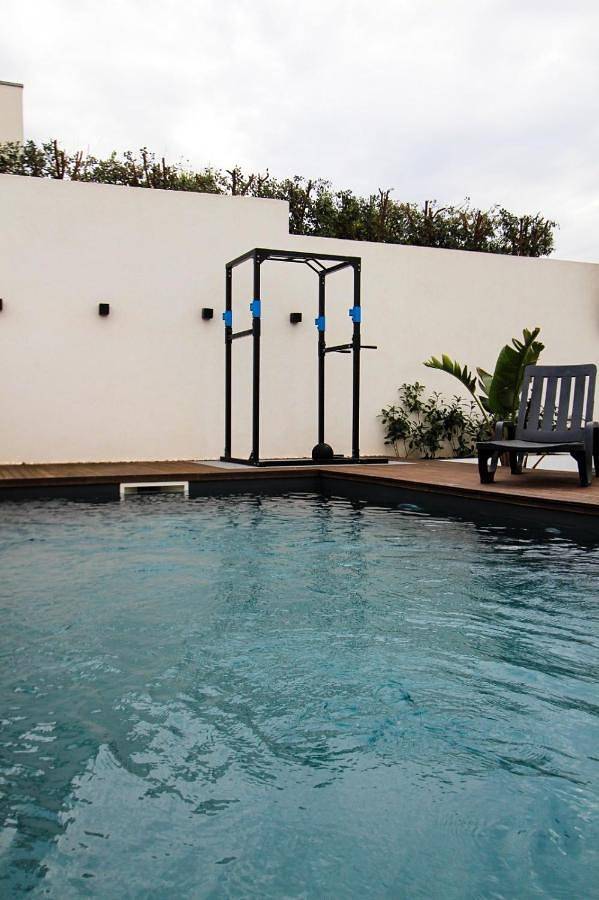 Villa pour 7 personnes, avec piscine ainsi que jardin et vue, animaux acceptés