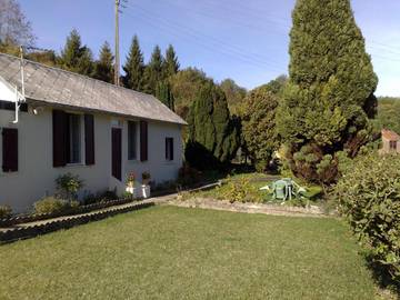 Gîte pour 6 personnes, avec vue et jardin à Rouxmesnil-Bouteilles