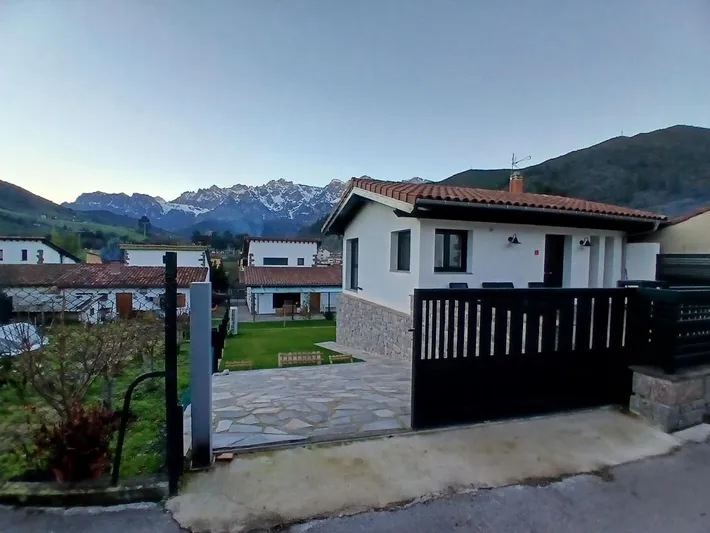 Casa de vacaciones para 3 personas, con terraza y vistas, Se admiten mascotas - 1