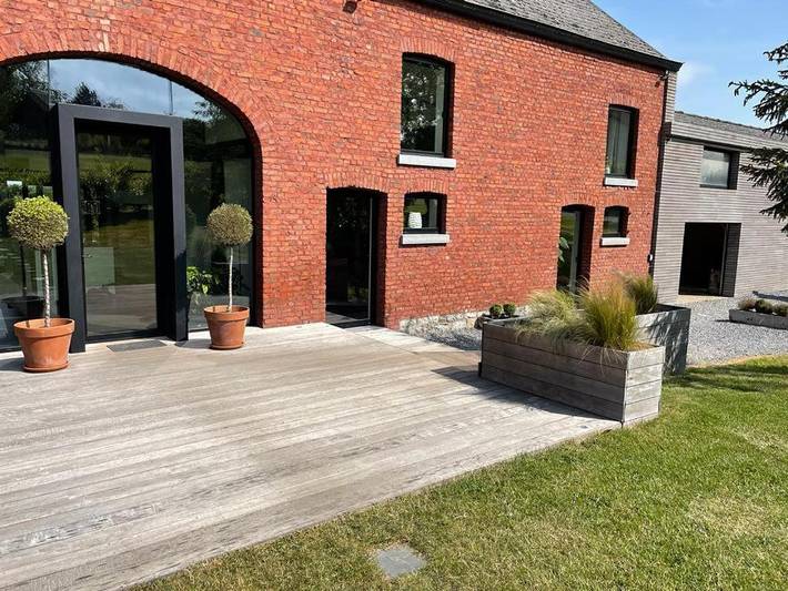 Location de vacances pour 15 personnes, avec jardin et jacuzzi dans Aye - 2