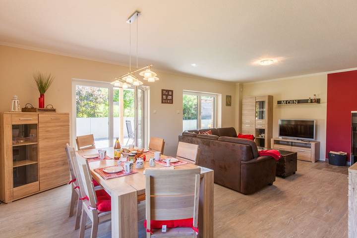 Ferienhaus für 6 Personen, mit Terrasse und Garten in Nieby
