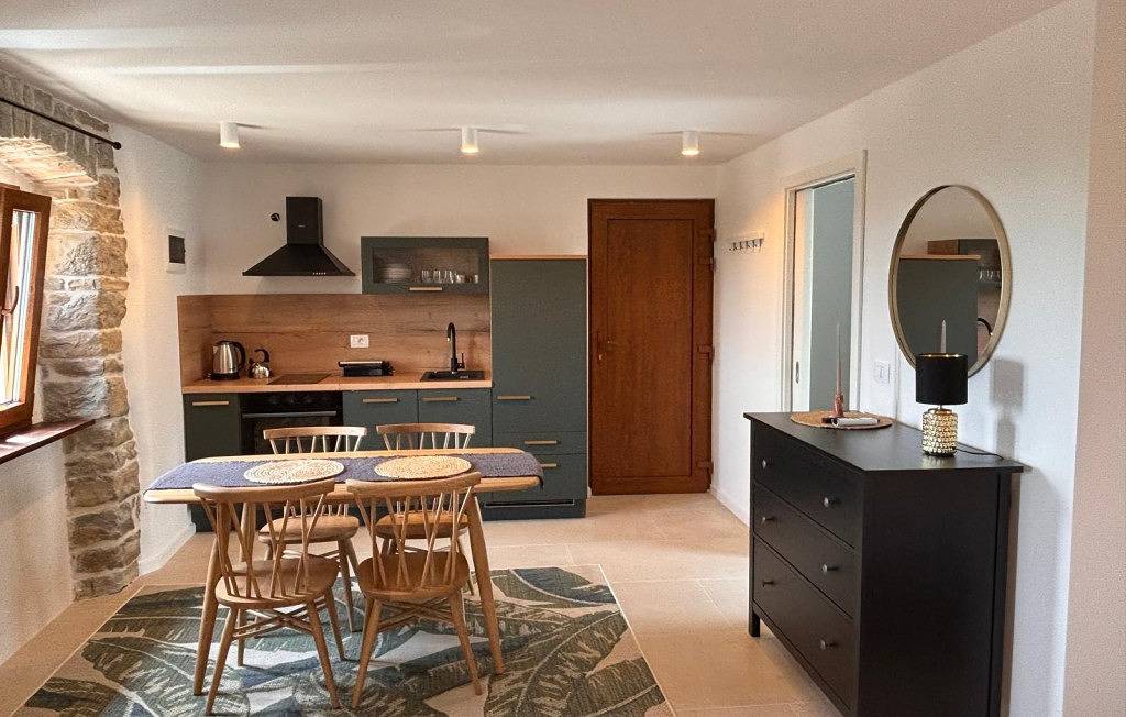 Ganzes Studio, Apartment Groznjan Ii by Villas Guide in Grožnjan, Općina Grožnjan