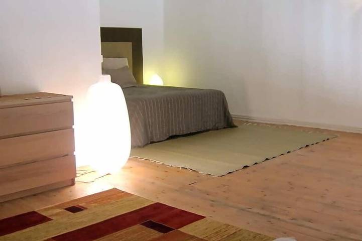 Gîte pour 4 personnes, avec balcon dans Office De Tourisme Et Des Congres De Marseille - 2